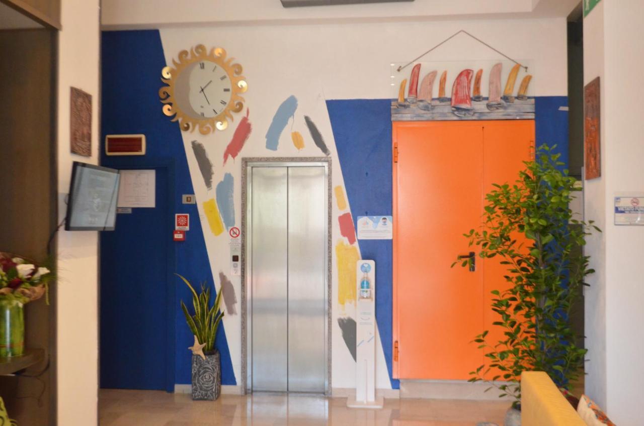 Hotel Boston Cesenatico Dış mekan fotoğraf