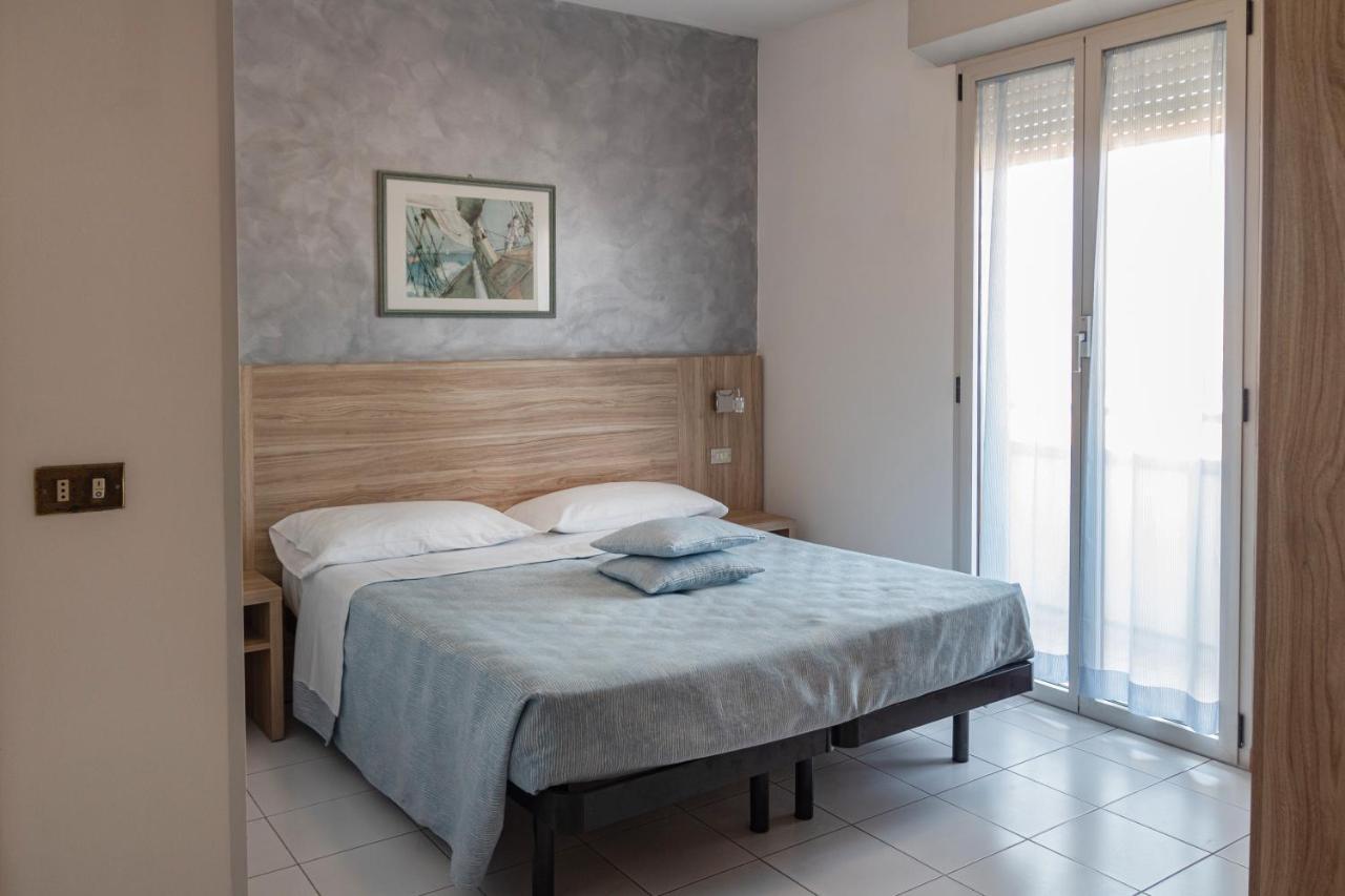 Hotel Boston Cesenatico Dış mekan fotoğraf